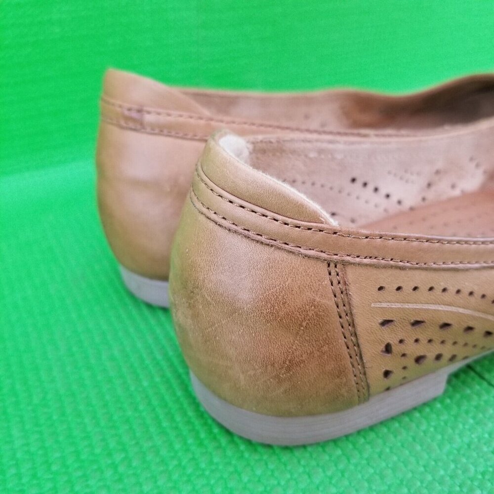 ✅ WOMENS 9B EARTH ROYALE SAND BROWN LEATHER BALLET FLATS LOAFERS DRESS SHOES - Picture 11 of 16